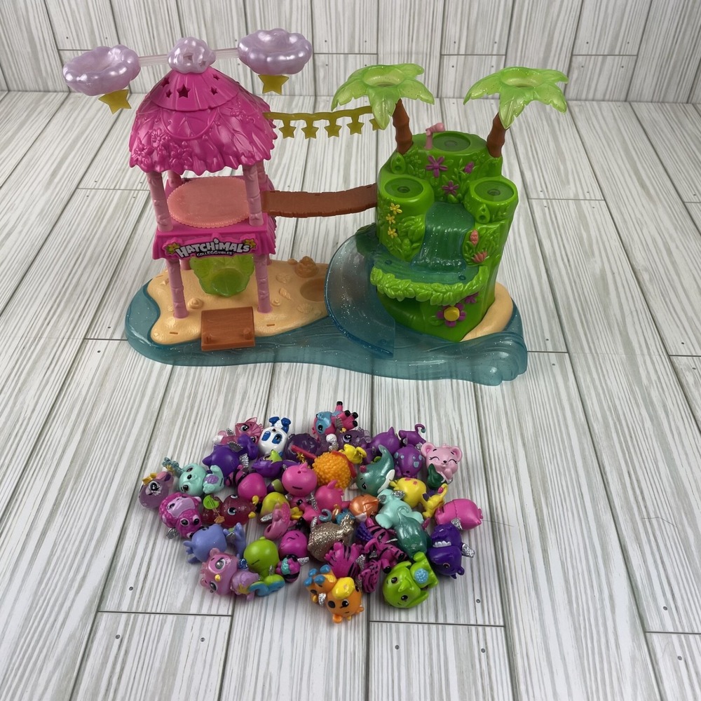 HATCHIMALS CollEGGtibles Tropical Party illuma Island Lights Sounds Toy Playset‎